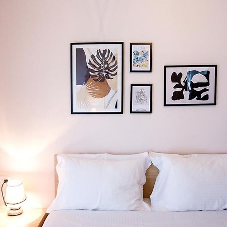 Konstantina & Evgenia Deluxe Apartment Néa Péramos Εξωτερικό φωτογραφία
