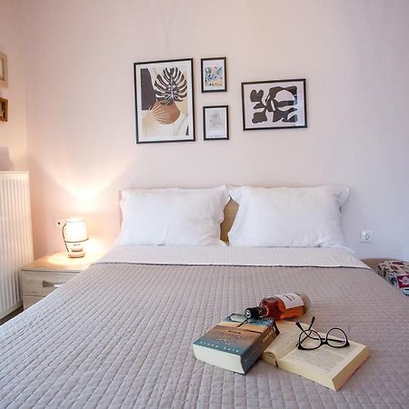 Konstantina & Evgenia Deluxe Apartment Néa Péramos Εξωτερικό φωτογραφία